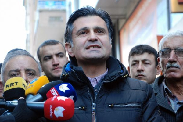 HDP milletvekili Ziya Pir gözaltına alındı