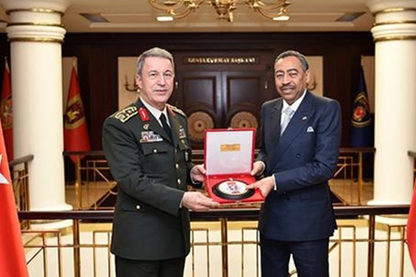 Suudi Arabistan Savunma Bakanı Akar’ı ziyaret etti