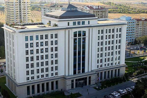 Yıldırım milletvekilleriyle bir araya geldi