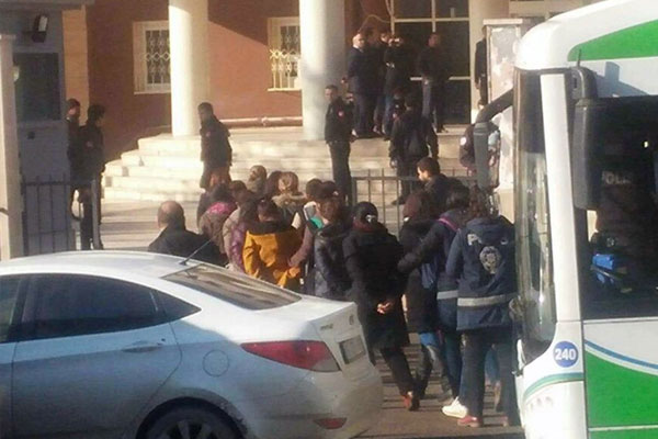 Şanlıurfa’da PKK soruşturmasında 13 kişi tutuklandı