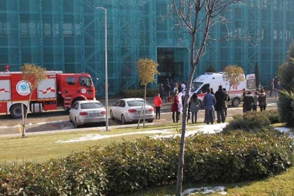 Kimyasal madde işçileri zehirledi