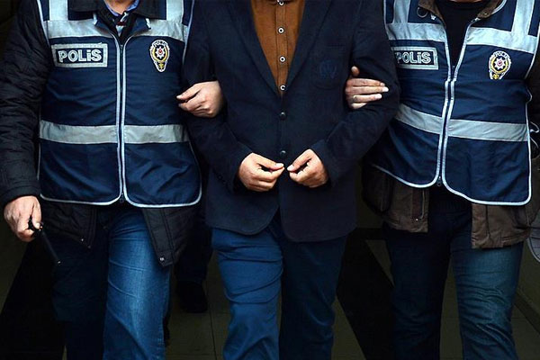 Celal Bayar Üniversitesi'ne FETÖ operasyonu