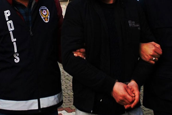 20 infaz koruma memuruna FETÖ gözaltısı