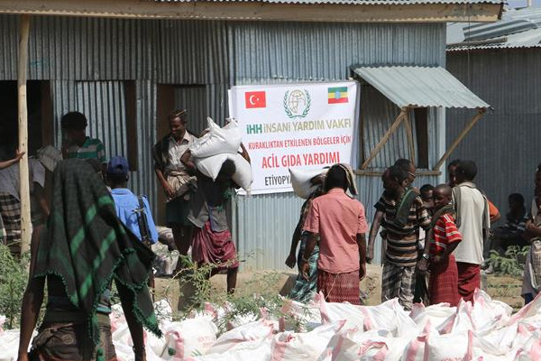 İHH'dan Etiyopyalı ailelere gıda yardımı
