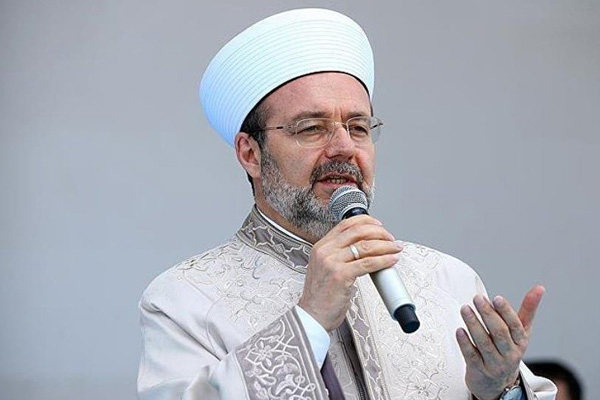Görmez, Mekke'de gençlerle bir araya geldi