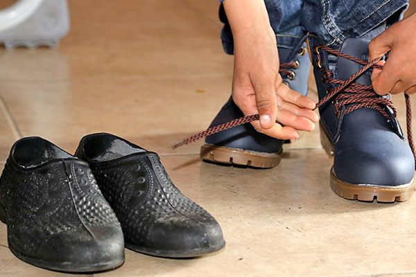 'Kara lastikli' çocuklar artık üşümeyecek