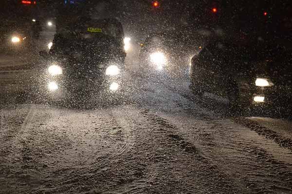 TEM'de trafik kazası! Yol trafiğe kapandı