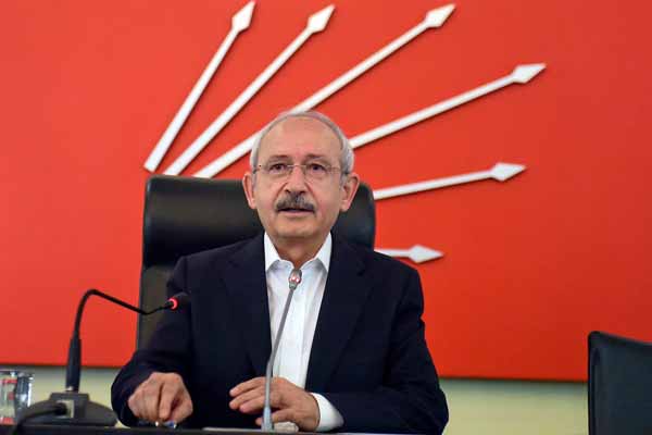 'Hep birlikte teröre karşı çıkmak durumundayız'