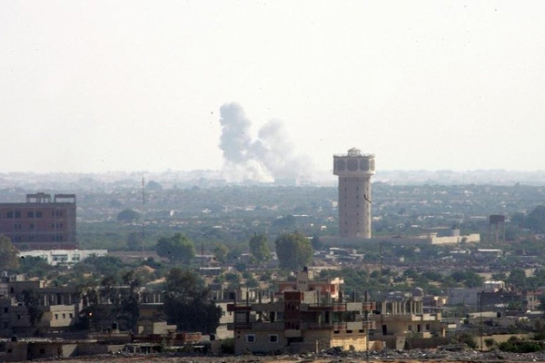 Sina Yarımadası'ndaki polis kontrol noktasına bombalı saldırı