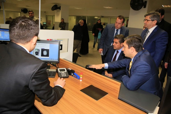 Yeni kimlik kartlarına yoğun talep