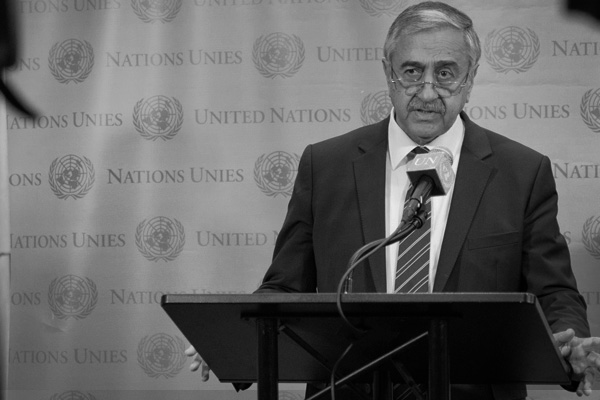 Mustafa Akıncı'dan Kıbrıs açıklaması: Ne Güney'e yama, ne de Türkiye’ye vilayet...