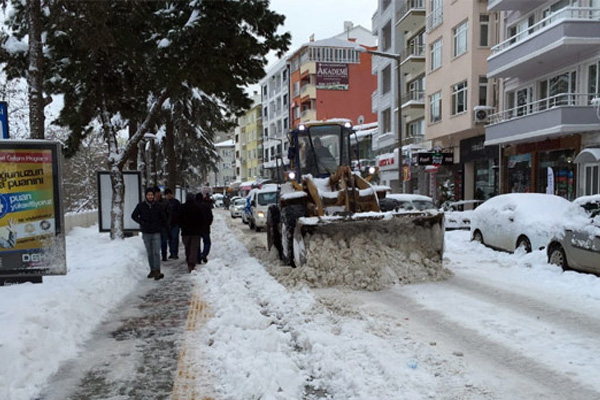 Çanakkale’de okullara kar tatili
