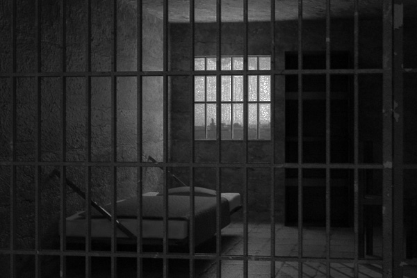 İsrailli doktorlar hapishanelerdeki işkencelere ortak