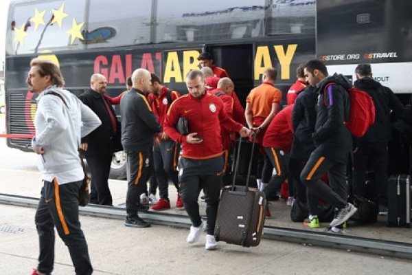 Galatasaray, Suudi Arabistan'da sponsor arıyor