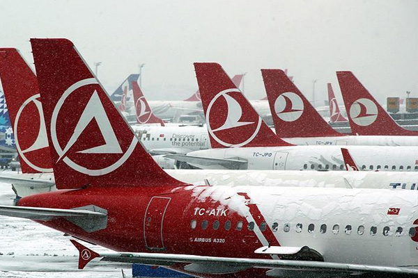 Sabiha Gökçen'e inişler yapılamıyor