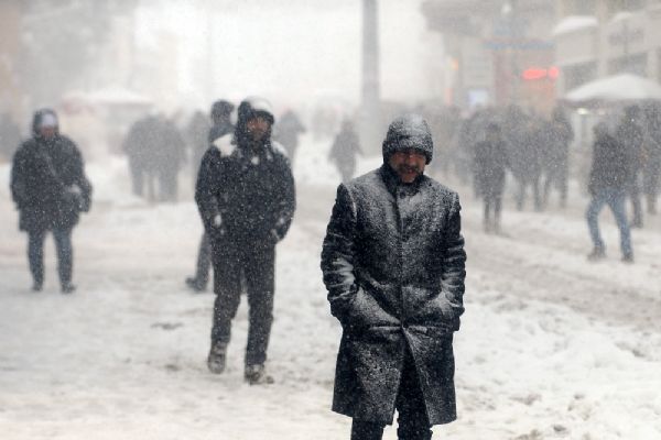 Karda düşerseniz şiddetli ağrıya dikkat