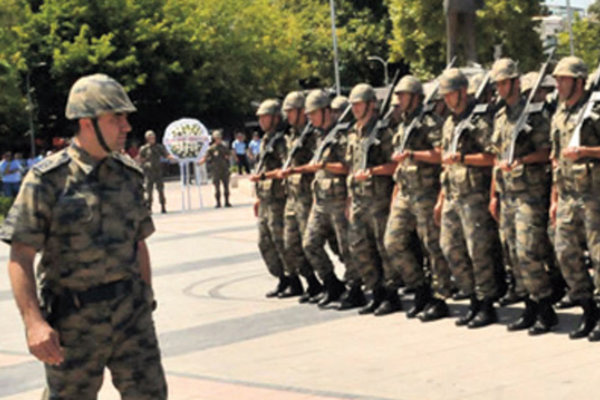 Kışladan silahsız çıkanlara düzenleme