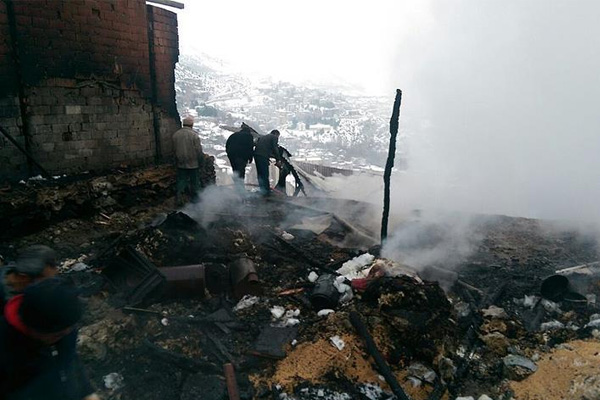 Karaman'da yangın: 3 ölü