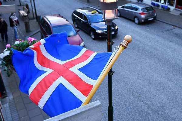 İzlanda'da yeni koalisyon hükümeti oluşturuldu