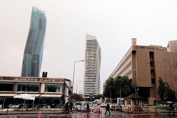 İzmir saldırısında 5 kişi gözaltında