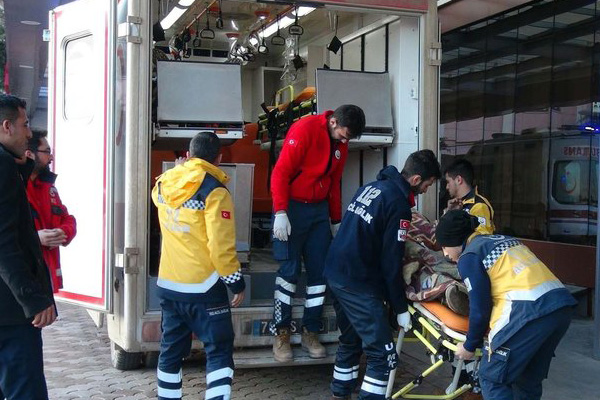 Yaralı ÖSO askerleri Kilis'te