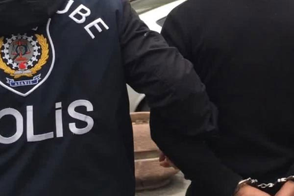 38 polis FETÖ'den gözaltına alındı