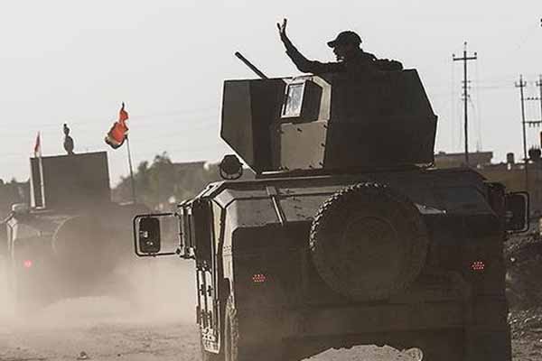 Musul'da dört mahalle IŞİD'den alındı