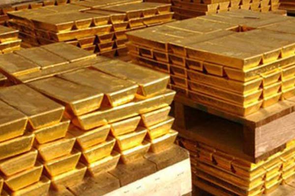 Zimbabve'de altın taşıyan uçak düştü!