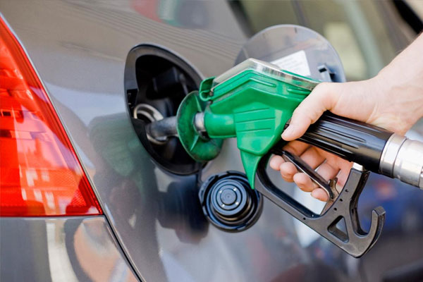 Benzin ve motorine zam geliyor