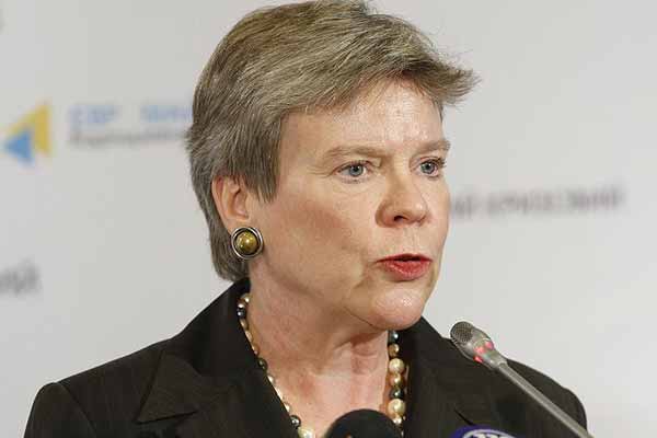 NATO'dan 'Polonya'ya askeri sevkiyat' açıklaması