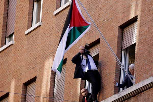 Vatikan'da ilk Filistin Büyükelçiliği açıldı