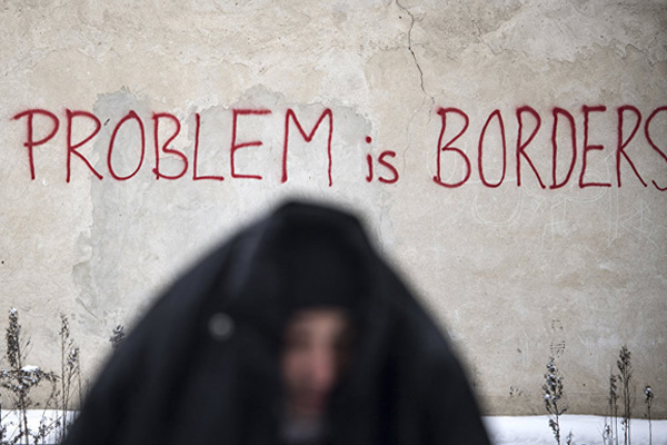 'AB, sığınmacı krizini Yunanistan’a yıkmaya çalışacak'