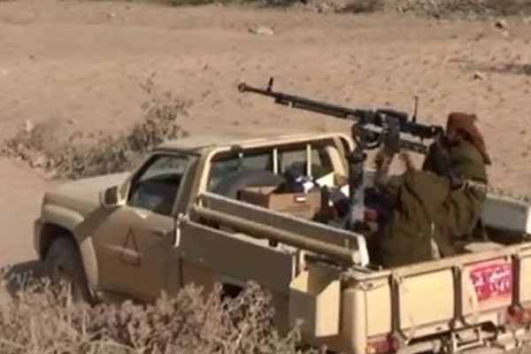 Yemen Ordusu Muha Limanına ilerliyor