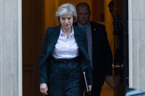 Başbakan May açıkladı: İngiltere AB'den nasıl ayrılacak?