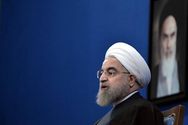 Ruhani'den Riyad açıklaması