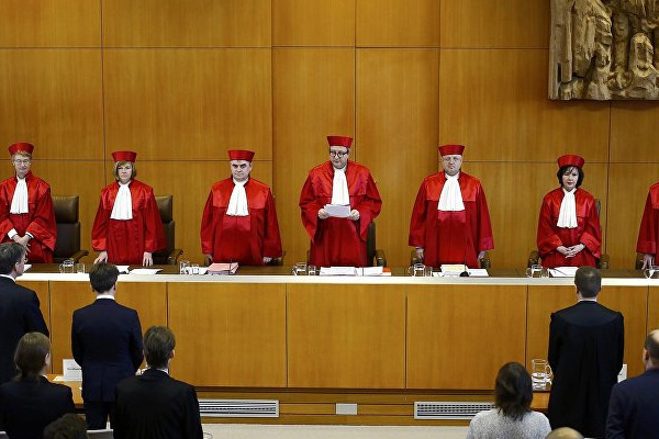 Alman Anayasa Mahkemesi aşırı sağcı NPD'yi kapatmadı