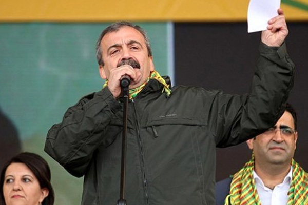 Demirtaş ve Önder'in ayargılanmasına başlandı