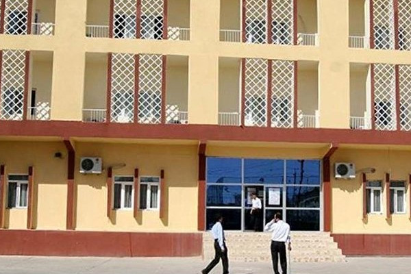 'Din dersine katılmak isteğe bağlı olmalı'