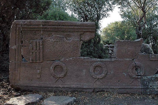 2 bin 200 yılık 'okul müdürü' lahiti bulundu