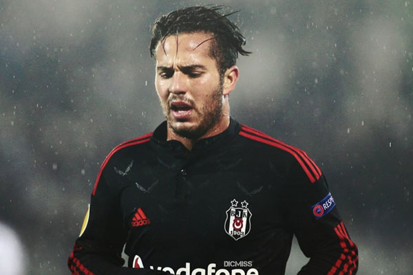 Kerim Frei Beşiktaş'tan ayrıldı