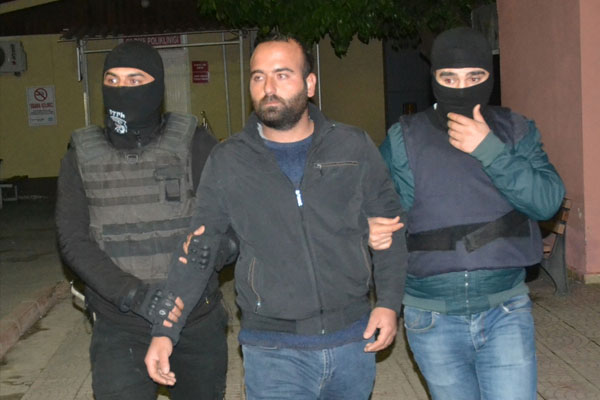 Adana’da IŞİD operasyonu: 10 gözaltı