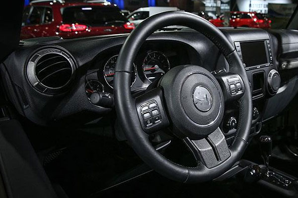 Lüks araç satışına ÖTV freni