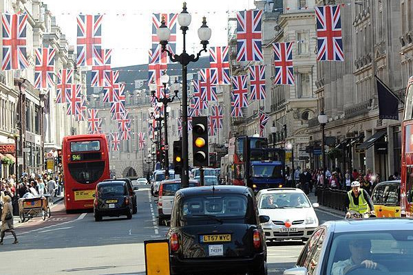 İngiltere'de Müslümanlarla ilgili yanlış haberlere karşı mücadele