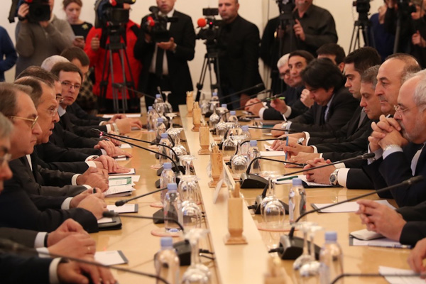 'Astana görüşmeleri Rusya ve Türkiye'nin başarısı'