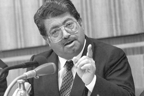 Özal, Meclis'in ABD'yi 'soykırımcı' ilan etmesini engellemiş