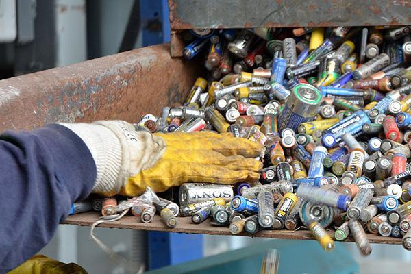 2016'da 720 ton atık pil toplandı