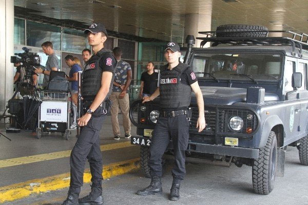 Atatürk Havalimanı'nda uyuşturucu operasyonu
