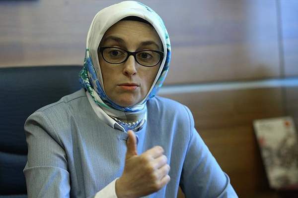 Kadınlardan 'cumhurbaşkanlığı sistemi'ne ilişkin 100 soru