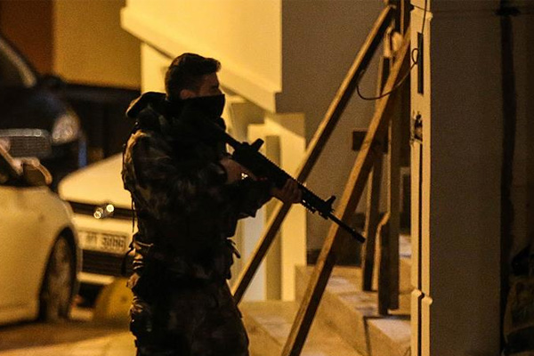 Saldırı hazırlığı yapan 2 PKK'lı öldürüldü