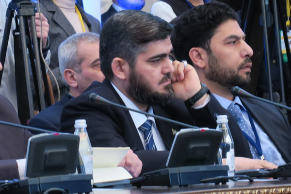 Suriyeli muhalifler'den BM'ye: Derayya'da bir bebek sütü göndermekten acizsiniz